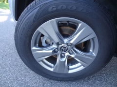 Used 2024  Toyota RAV4 XLE FWD at CarloanExpress&period;Com near Hampton&comma; VA