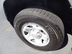 Used 2018  Toyota Tacoma Double Cab 5' Bed I4 4x2 AT &lpar;Natl&rpar; at CarloanExpress&period;Com near Hampton&comma; VA