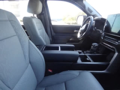 Used 2025  Toyota Tundra 4WD CrewMax 5&period;5' Bed &lpar;Natl&rpar; at CarloanExpress&period;Com near Hampton&comma; VA