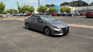 Used 2024  Nissan Altima 2&period;5 SV Sedan at CarloanExpress&period;Com near Hampton&comma; VA