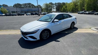 Used 2024  Hyundai Elantra SEL IVT at CarloanExpress&period;Com near Hampton&comma; VA