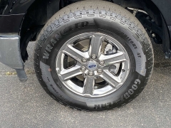 Used 2024  Ford F-150 XLT 4WD SuperCrew 5.5' Box at CarloanExpress.Com near Hampton, VA