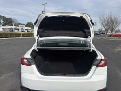 Used 2025  Toyota Camry &lpar;Natl&rpar; at CarloanExpress&period;Com near Hampton&comma; VA