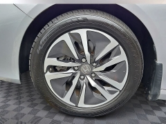 Used 2022  Honda Accord Hybrid EX-L Sedan at CarloanExpress&period;Com near Hampton&comma; VA