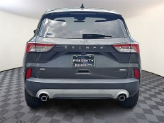 Used 2020  Ford Escape 4d SUV AWD SE at CarloanExpress.Com near Hampton, VA