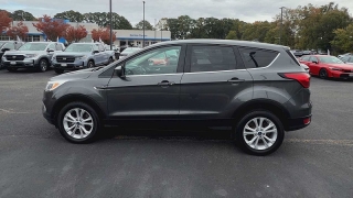 Used 2019  Ford Escape 4d SUV 4WD SE at CarloanExpress.Com near Hampton, VA