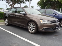 Used 2014  Volkswagen Jetta Sedan 4dr Auto SE at CarloanExpress&period;Com near Hampton&comma; VA