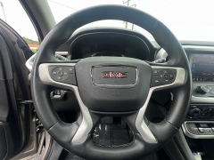 Used 2023  GMC Acadia FWD 4dr SLT at CarloanExpress.Com near Hampton, VA