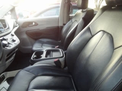 Used 2017  Chrysler Pacifica Touring-L FWD at CarloanExpress&period;Com near Hampton&comma; VA