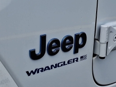 Used 2025  Jeep Wrangler 4xe Sahara 4x4 at CarloanExpress&period;Com near Hampton&comma; VA