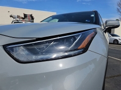 Used 2022  Toyota Highlander Hybrid Bronze Edition AWD at CarloanExpress&period;Com near Hampton&comma; VA