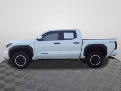 Used 2024  Toyota Tacoma 4WD Double Cab Bed &lpar;Natl&rpar; at CarloanExpress&period;Com near Hampton&comma; VA