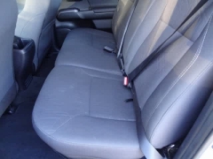 Used 2017  Toyota Tacoma Double Cab 5' Bed V6 4x4 (Natl) at CarloanExpress.Com near Hampton, VA