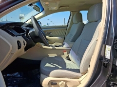 Used 2018  Ford Taurus 4d Sedan FWD SE at CarloanExpress&period;Com near Hampton&comma; VA