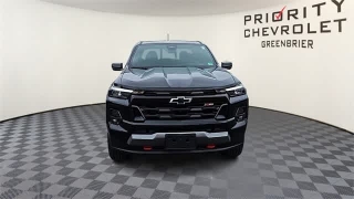 Used 2026  Chevrolet Colorado 4WD Crew Cab Z71 at CarloanExpress.Com near Hampton, VA