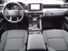 Used 2026  Toyota Tacoma 4WD Double Cab Bed AT &lpar;Natl&rpar; at CarloanExpress&period;Com near Hampton&comma; VA