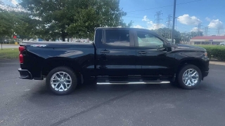 Used 2022  Chevrolet Silverado 1500 4WD Crew Cab 147" Custom at CarloanExpress.Com near Hampton, VA