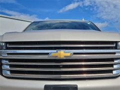 Used 2022  Chevrolet Tahoe 4WD 4dr High Country at CarloanExpress.Com near Hampton, VA
