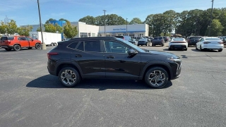 Used 2025  Chevrolet Trax FWD 4dr LT at CarloanExpress&period;Com near Hampton&comma; VA