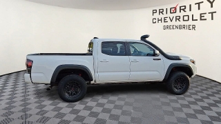 Used 2020  Toyota Tacoma 4WD Double Cab 5' Bed V6 &lpar;Natl&rpar; at CarloanExpress&period;Com near Hampton&comma; VA