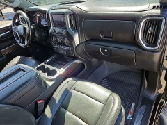 Used 2020  Chevrolet Silverado 1500 4WD Crew Cab 147" LT Trail Boss at CarloanExpress&period;Com near Hampton&comma; VA