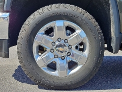 Used 2022  Chevrolet Silverado 2500HD 4WD Crew Cab 172" LT at CarloanExpress&period;Com near Hampton&comma; VA