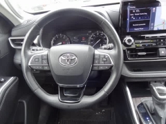 Used 2020  Toyota Highlander AWD (Natl) at CarloanExpress.Com near Hampton, VA