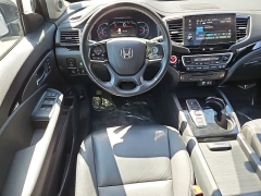Used 2022  Honda Pilot Touring 7-Passenger AWD at CarloanExpress&period;Com near Hampton&comma; VA