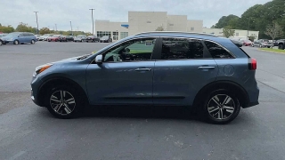 Used 2020  Kia Niro EX Premium FWD at CarloanExpress.Com near Hampton, VA