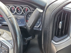 Used 2020  Chevrolet Silverado 1500 4WD Crew Cab 147" LT Trail Boss at CarloanExpress&period;Com near Hampton&comma; VA