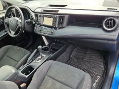 Used 2018  Toyota RAV4 FWD &lpar;Natl&rpar; at CarloanExpress&period;Com near Hampton&comma; VA