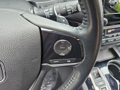 Used 2021  Honda Pilot Touring 7-Passenger AWD at CarloanExpress&period;Com near Hampton&comma; VA