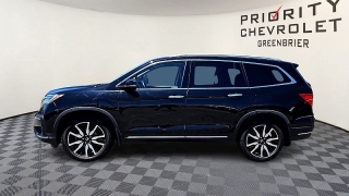 Used 2021  Honda Pilot Touring 8-Passenger AWD at CarloanExpress&period;Com near Hampton&comma; VA
