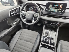 Used 2023  Mitsubishi OUTLANDER SE BLACK EDITION at CarloanExpress.Com near Hampton, VA