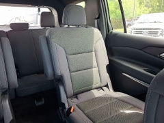 Used 2025  Chevrolet Traverse FWD 4dr LT w&sol;1LT at CarloanExpress&period;Com near Hampton&comma; VA