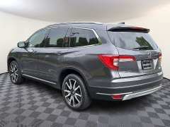 Used 2021  Honda Pilot Touring 7-Passenger AWD at CarloanExpress&period;Com near Hampton&comma; VA