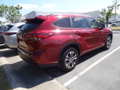 Used 2023  Toyota Highlander FWD &lpar;Natl&rpar; at CarloanExpress&period;Com near Hampton&comma; VA