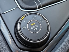 Used 2022  Volkswagen Tiguan 2&period;0T SE 4MOTION at CarloanExpress&period;Com near Hampton&comma; VA