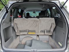 Used 2010  Toyota Sienna 5dr 7-Pass Van XLE FWD &lpar;Natl&rpar; at CarloanExpress&period;Com near Hampton&comma; VA