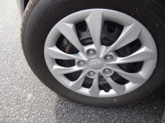 Used 2020  Kia Forte FE Manual at CarloanExpress&period;Com near Hampton&comma; VA