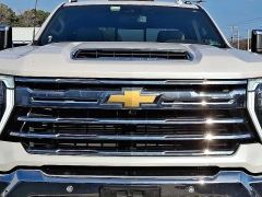 Used 2024  Chevrolet Silverado 2500HD 4WD Crew Cab 159" LTZ at CarloanExpress&period;Com near Hampton&comma; VA