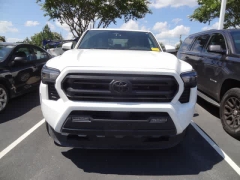 Used 2024  Toyota Tacoma 4WD Double Cab Bed &lpar;Natl&rpar; at CarloanExpress&period;Com near Hampton&comma; VA