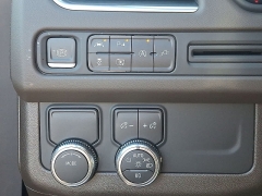 Used 2022  GMC Yukon XL 2WD 4dr SLT at CarloanExpress&period;Com near Hampton&comma; VA