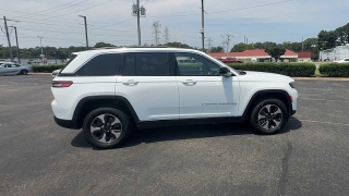 Used 2024  Jeep Grand Cherokee 4xe 4x4 at CarloanExpress&period;Com near Hampton&comma; VA