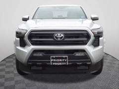 Used 2026  Toyota Tacoma 4WD Double Cab Bed AT &lpar;Natl&rpar; at CarloanExpress&period;Com near Hampton&comma; VA