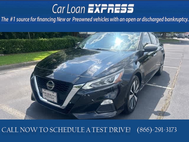 Used 2021  Nissan Altima 2.5 SV Sedan at CarloanExpress.Com near Hampton, VA