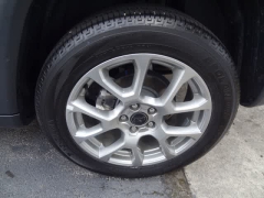 Used 2025  Jeep Compass Limited 4x4 at CarloanExpress&period;Com near Hampton&comma; VA