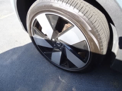 Used 2023  Volvo C40 Recharge Pure Electric Twin eAWD Ultimate at CarloanExpress&period;Com near Hampton&comma; VA