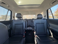 Used 2021  Volkswagen Atlas 3.6L V6 SE w/Technology R-Line 4MOTION at CarloanExpress.Com near Hampton, VA