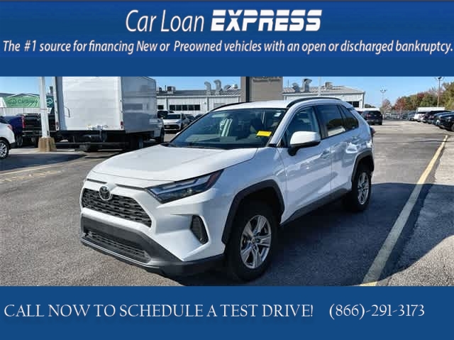 Used 2022  Toyota RAV4 XLE FWD at CarloanExpress.Com near Hampton, VA